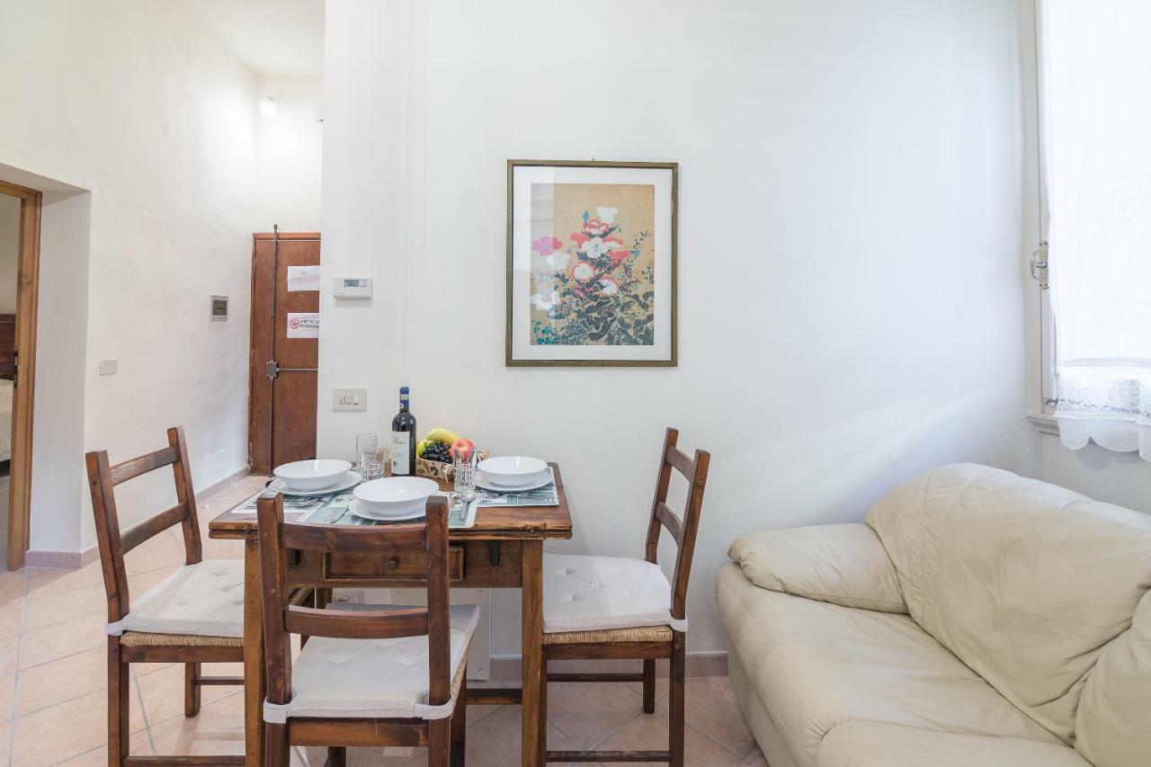 Pontormo By Mmega Apartment Florence